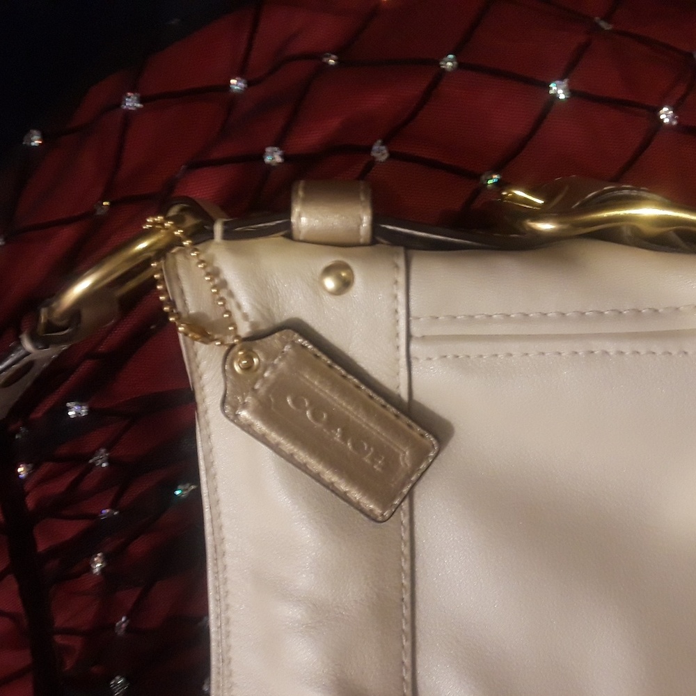 Purse - Picture 8 of 8